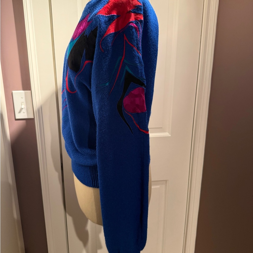 Vintage Blue Sweater with Colorful Abstract Design - Picture 3 of 5